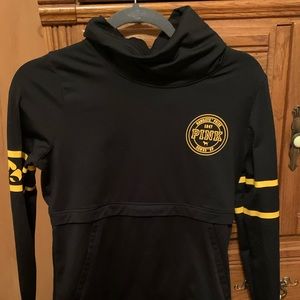 Women’s Iowa Hawkeye PINK sweatshirt